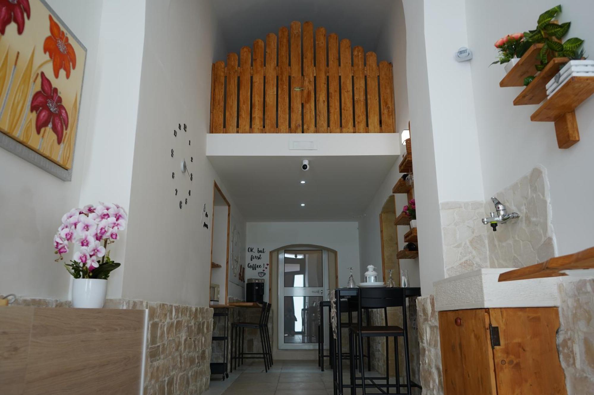 Dimora Antomarti Hotel Бари Екстериор снимка