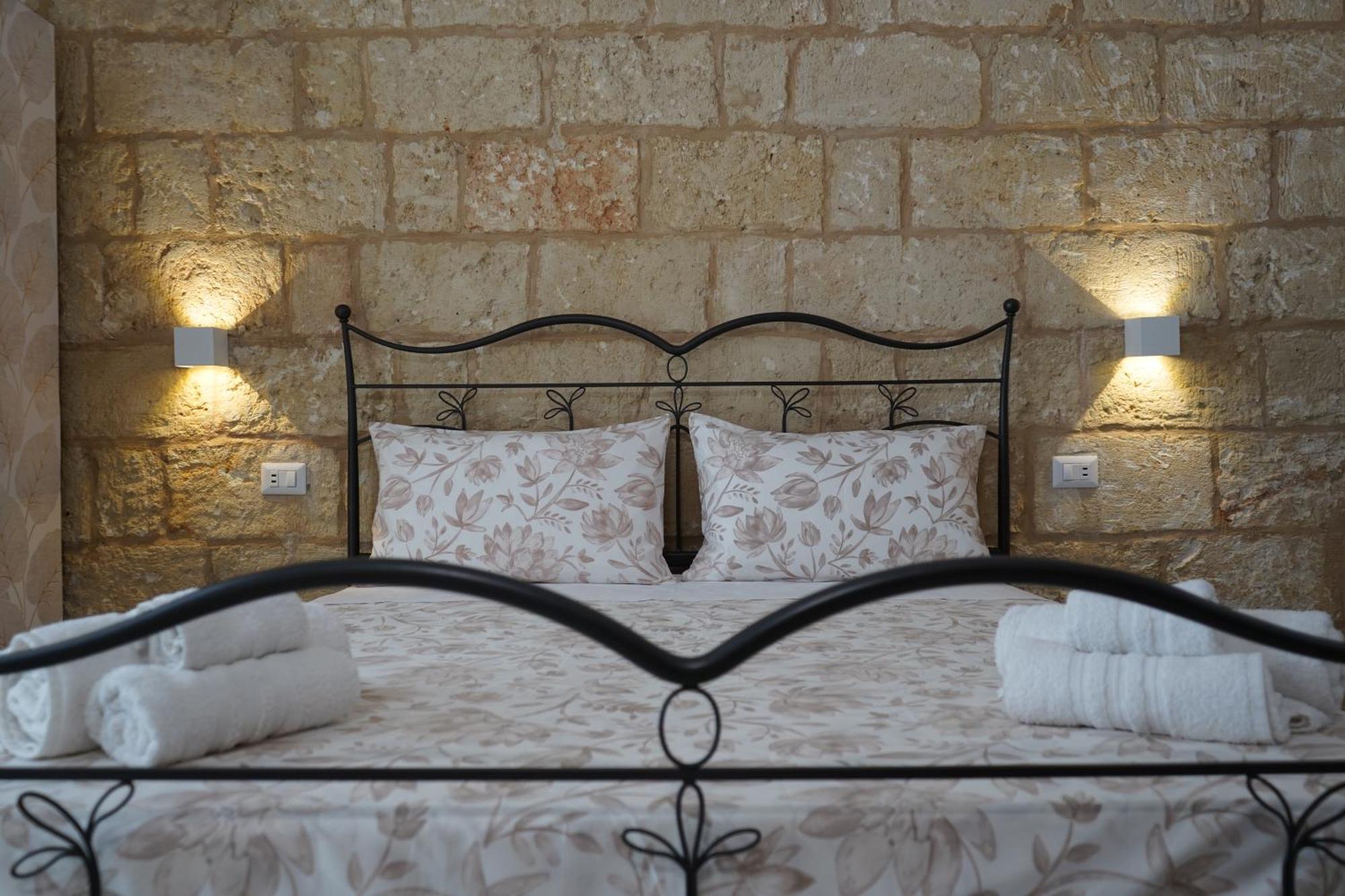 Dimora Antomarti Hotel Бари Екстериор снимка